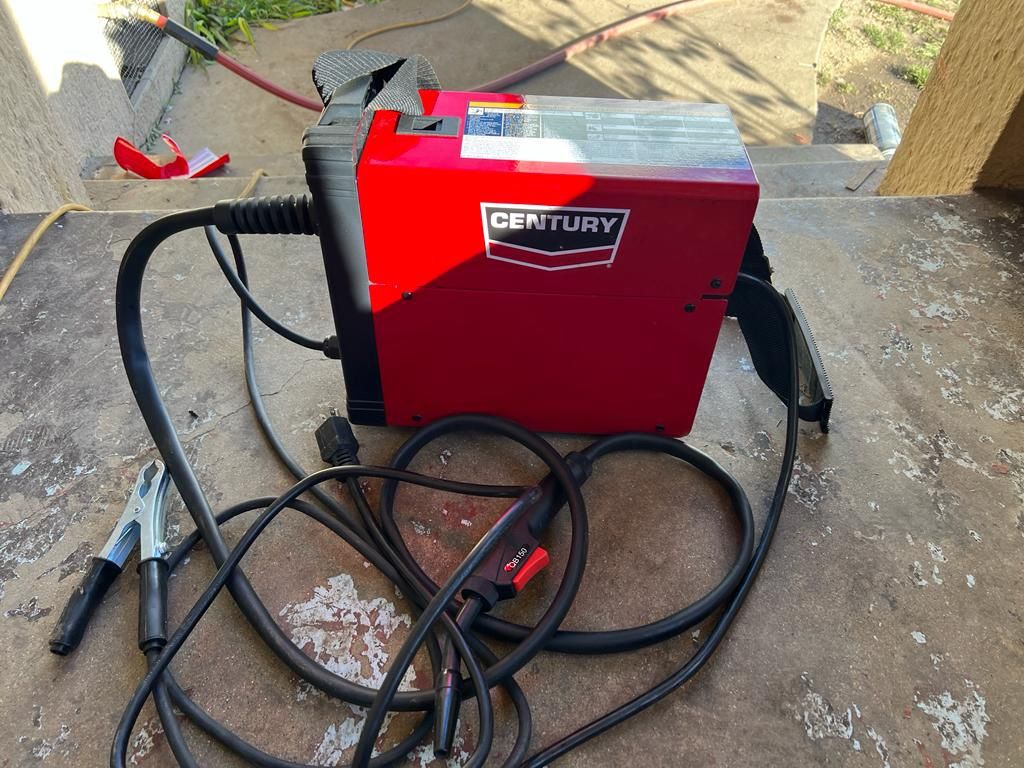 Century 90 Amp FC90 Flux Core Wire Feed Welder and Gun, 120V