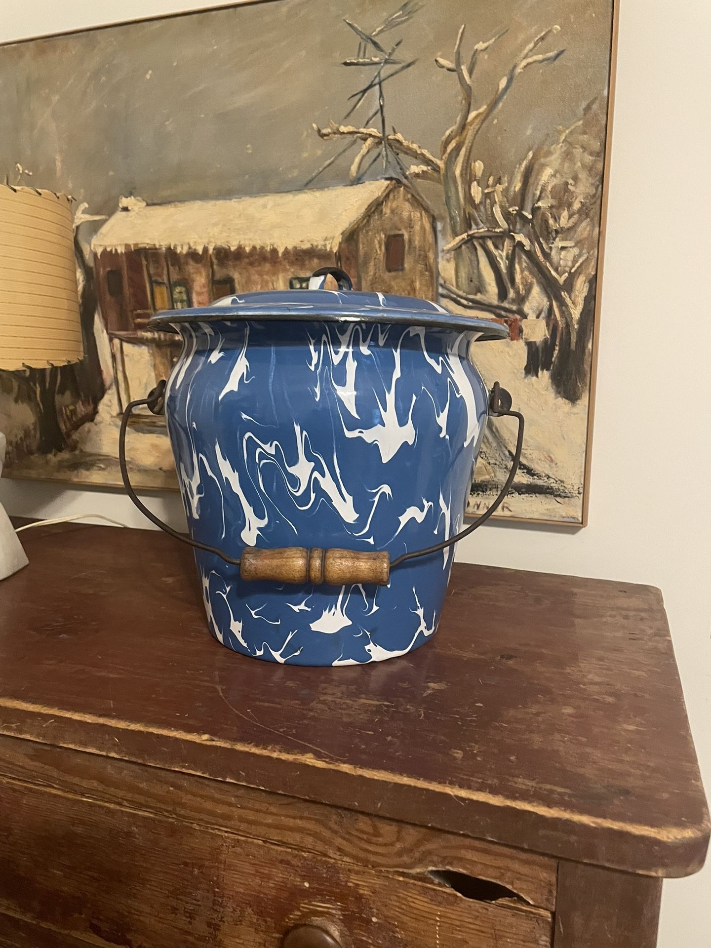 Early Graniteware Antique Chamber Pot MINT Condition