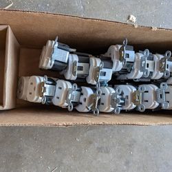  15 Amp Electrical Outlets