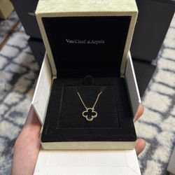 Black Van Cleef & Arpels Necklace