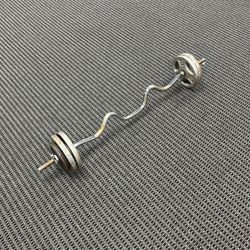 Curl Barbell With 50 Pounds Of Weight Plates / Curling 50 Lbs