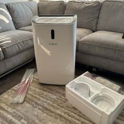 14,000 BTU Portable Air Conditioner with Heating and Cooling function