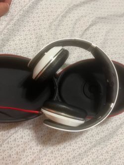 Beats studio by dr dre Wired