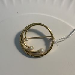 Monet Brooch 