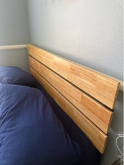 Queen size wooden frame with headboard