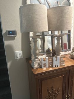 Farmhouse style lamps with Home sign