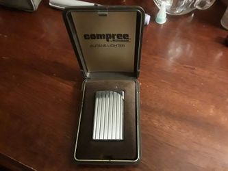 Brand new lighter compre by Ronson