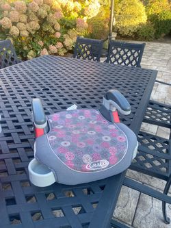Graco Backless Booster Car Seat