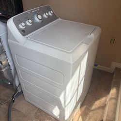 GE Washer And Dryer Combo