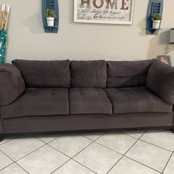 Grey Cindy Crawford Couch From Rooms To Go Furniture Store 