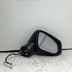 2019 2024 Toyota Rav4 right mirror W/ Blind Spot (1B)