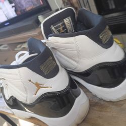Jordan 11s-Women Size 8