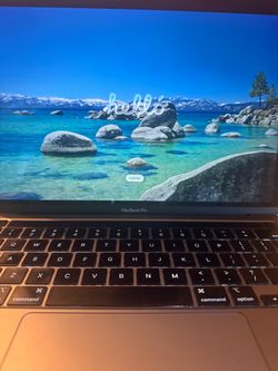 2020 MacBook Pro 13” M1 – 8GB / 512GB – Space Gray