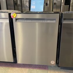KitchenAid Stainless Steel Dishwasher‼️