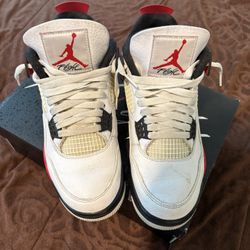 Jordan 4 Size 8 Men  Asking 150 Make Me An Offer To 