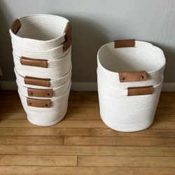 Baskets 