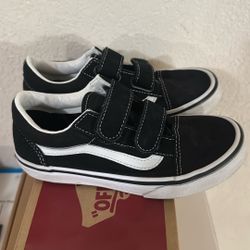 Used Vans Youth Shoes Size 1