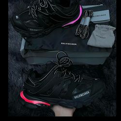 Balenciaga Tracks