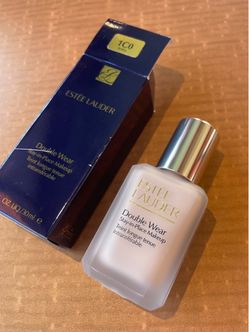 NEW UNOPENED Estee Lauder Foundation Makeup