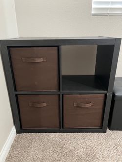 Cube shelves