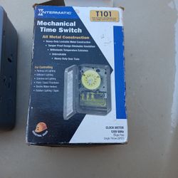 Brand New 120 Volt Time Clock