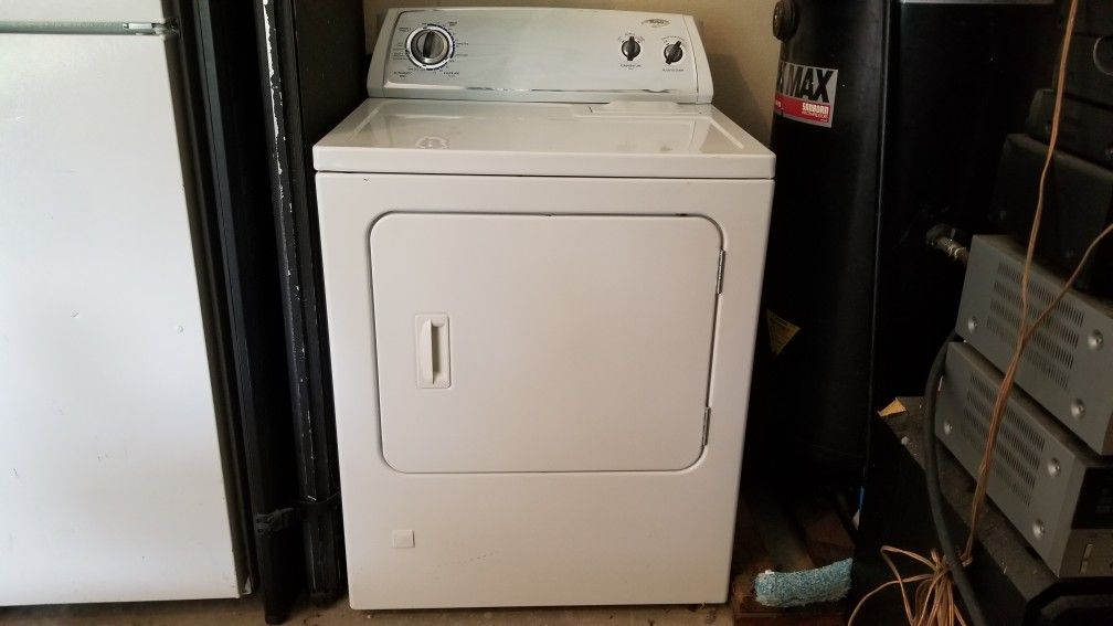 Whirlpool gas clothes dryer model WGD 4800 XQO Works Great!