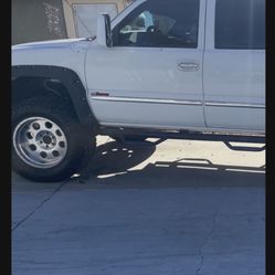 6 Lug GMC 37 " Nitto On 20 " X 10 Alloys Alcoa Style Rims