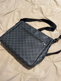 Louis Vuitton Damier Message Bag