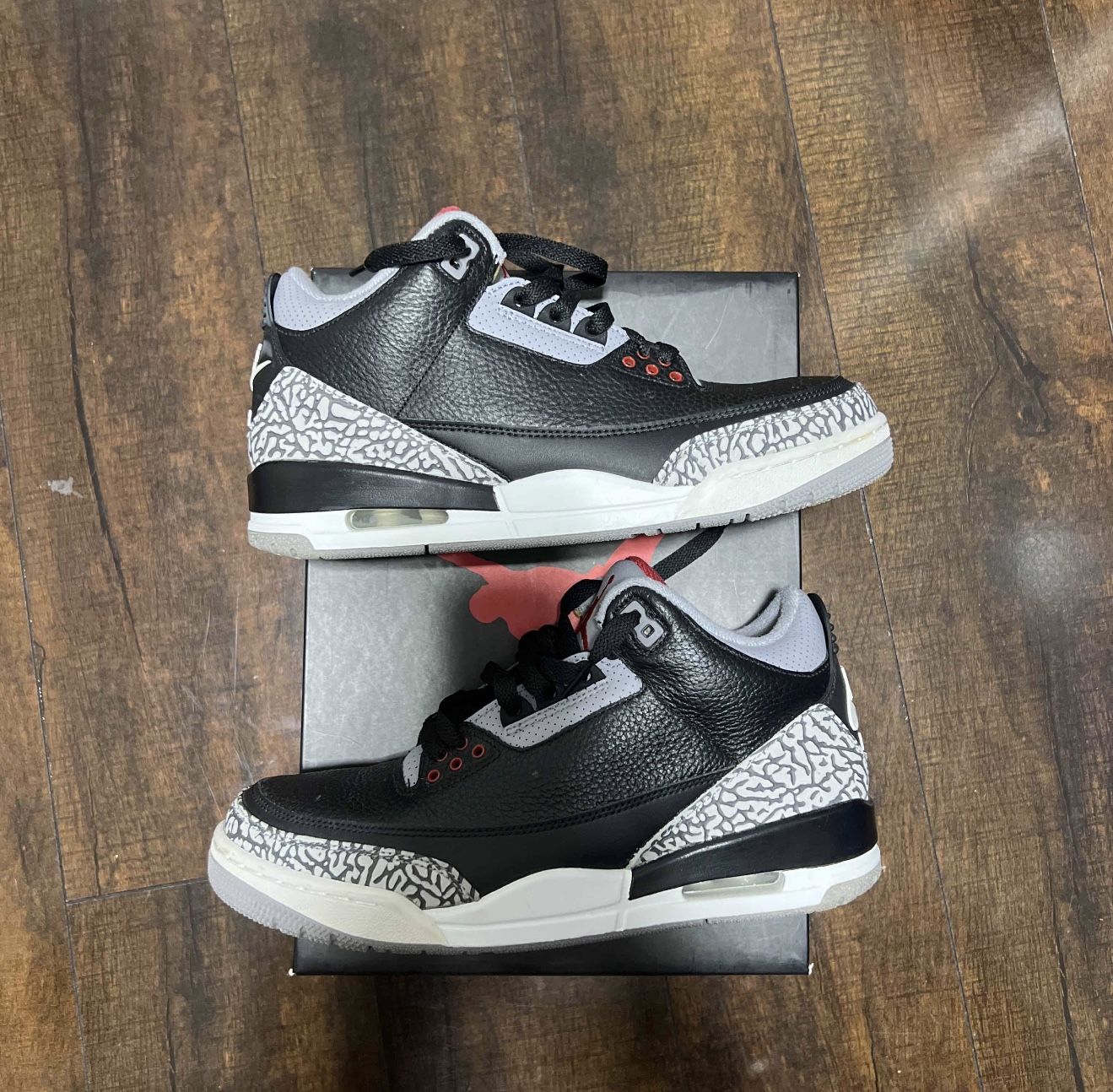 Air Jordan 3 Retro ‘ Black Cement’ Size 8.5