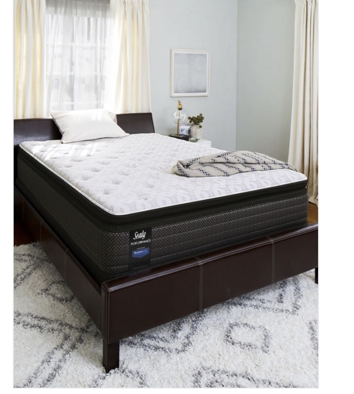 Sealy Davlin Plush Pillowtop Queen Mattress