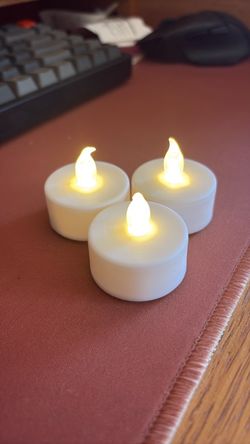 Flameless LED tealights warm yellow
