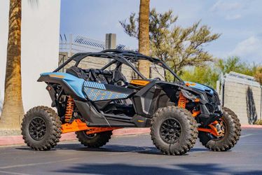 2026 Can-Am Maverick X3 Rs Turbo Scandi Blue & Orange Crush