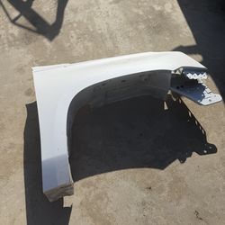 2015-2020 Escalade OEM Passenger Fender
