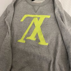Louis Vuitton crewneck 