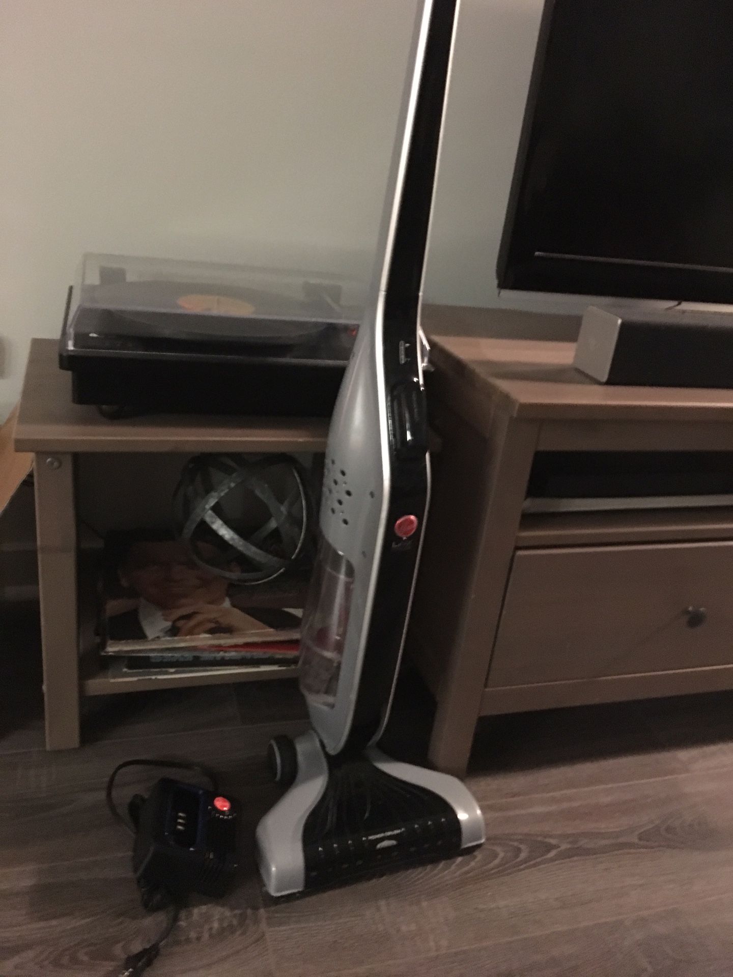 Cordless Hoover Linx Vacuum