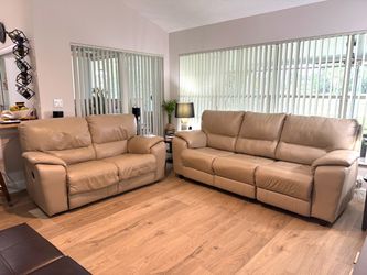 Leather queen sleeper/ loveseat