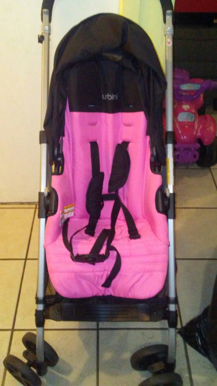 Pink/black urbini reversi stroller