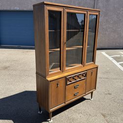 Beautiful Mid Century China Cabinet by Bassett Vintage 1960’s Walnut Wood