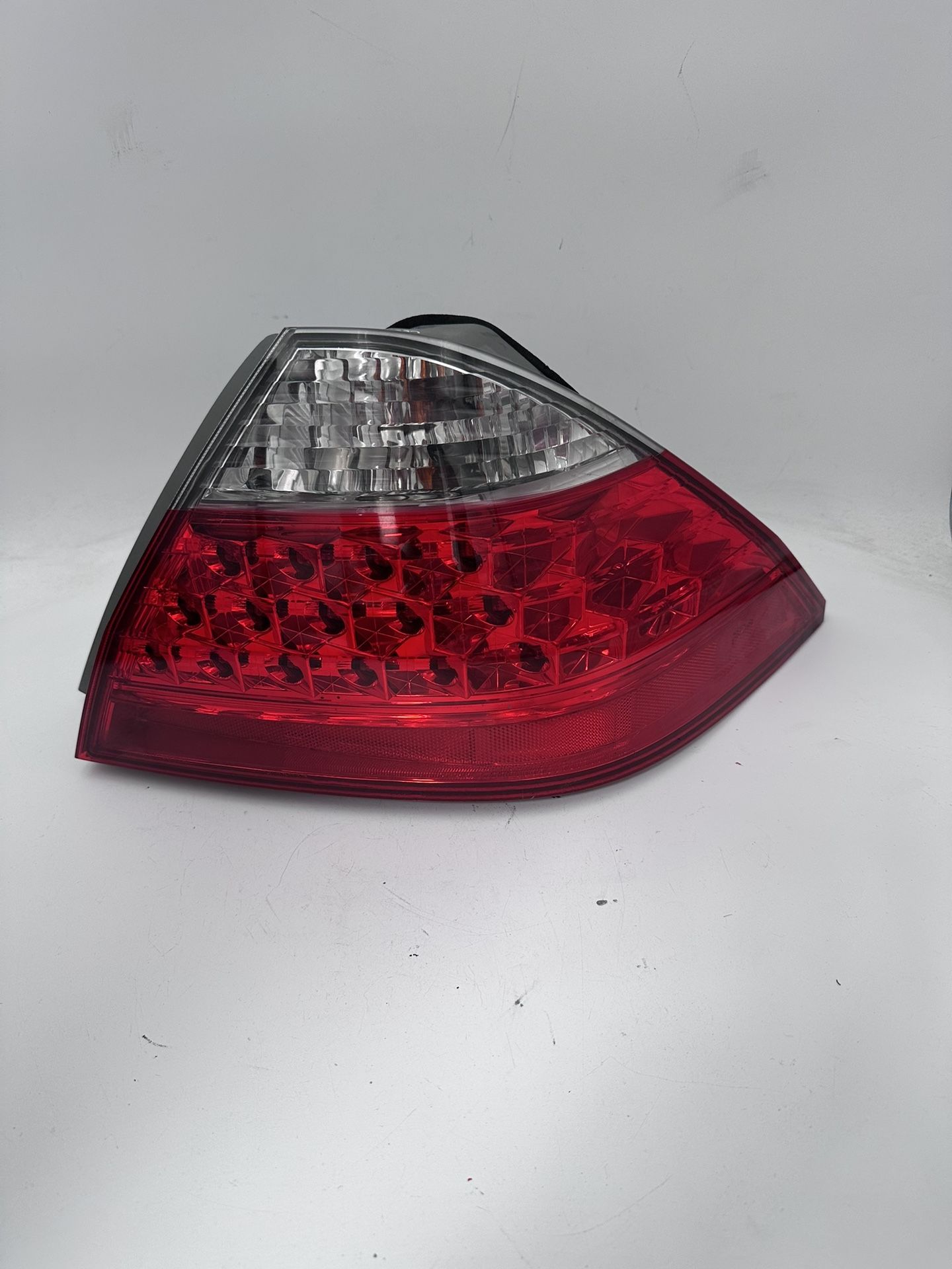 2006 to 2007 Honda Accord Sedan RH Passenger Side Taillights Lamp