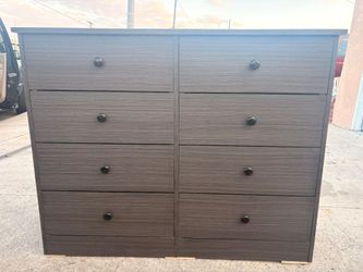 Gray 8 drawer dresser