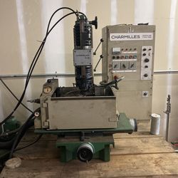 Charmilles D-10    EDM