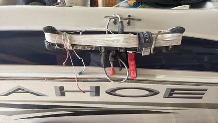 Kite surfing harness