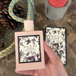 Gucci Bloom Nattare Di Fiori 