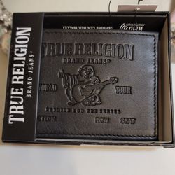 True Religion Men's Black Genuine Leather Rfid Bi-Fold Wallet (Brand New)