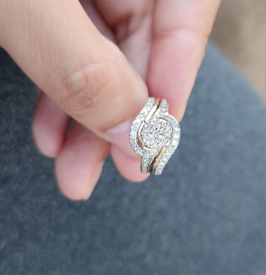 14k Diamond Ring