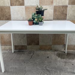 White Wood Table