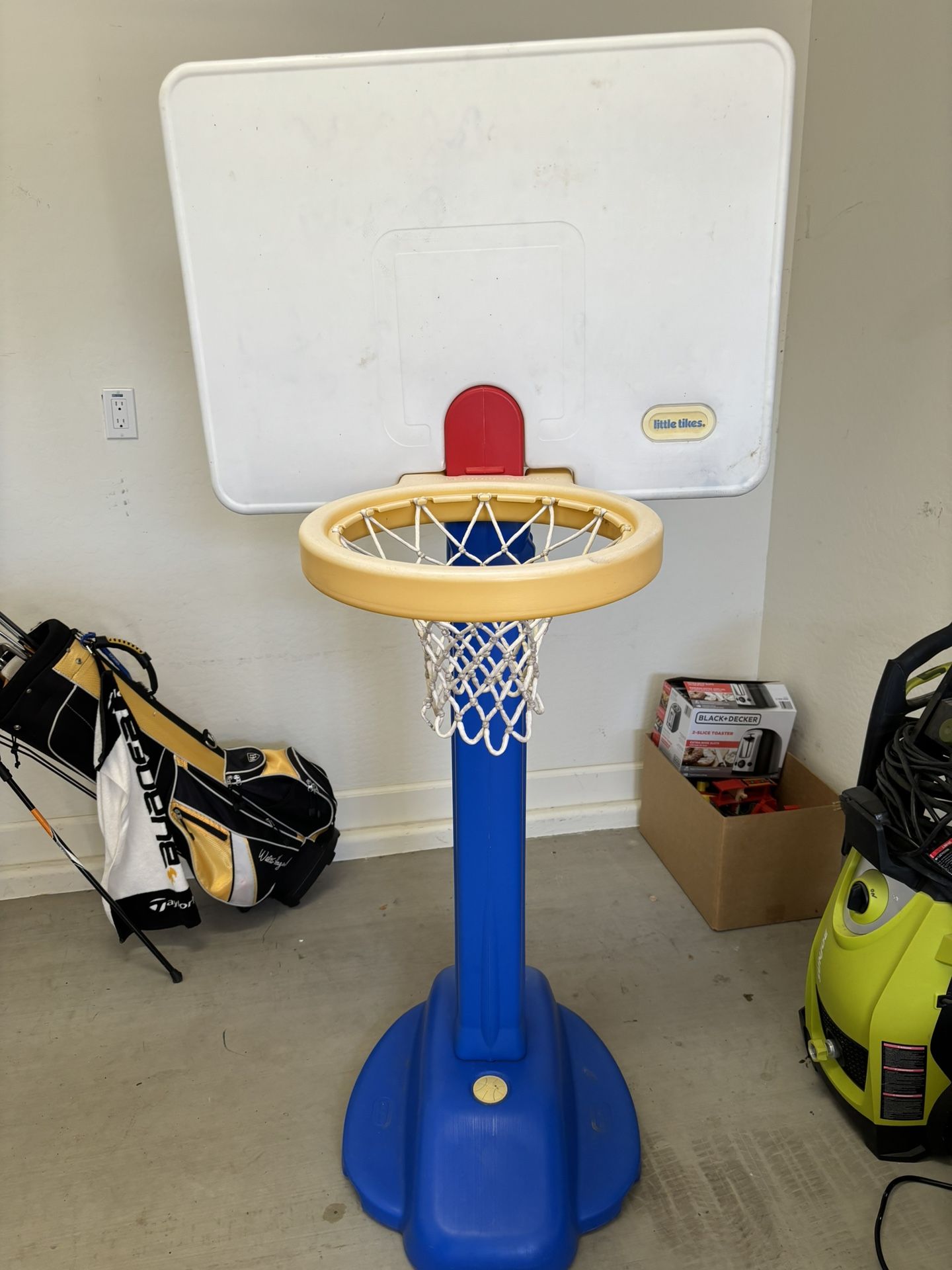 Basketball Hoop