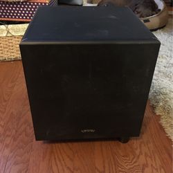 Speakers and woofer , , Colonial Ave 