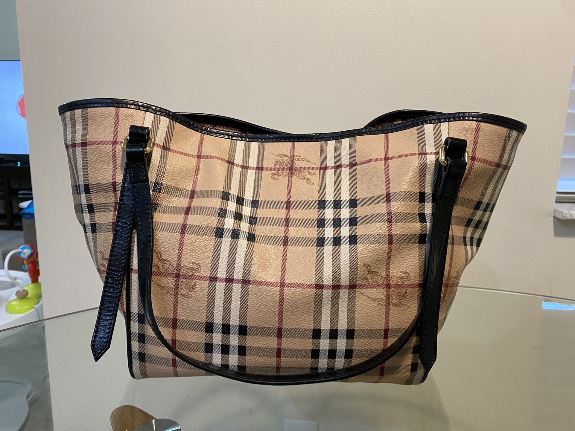 Burberry Handbag Authentic 