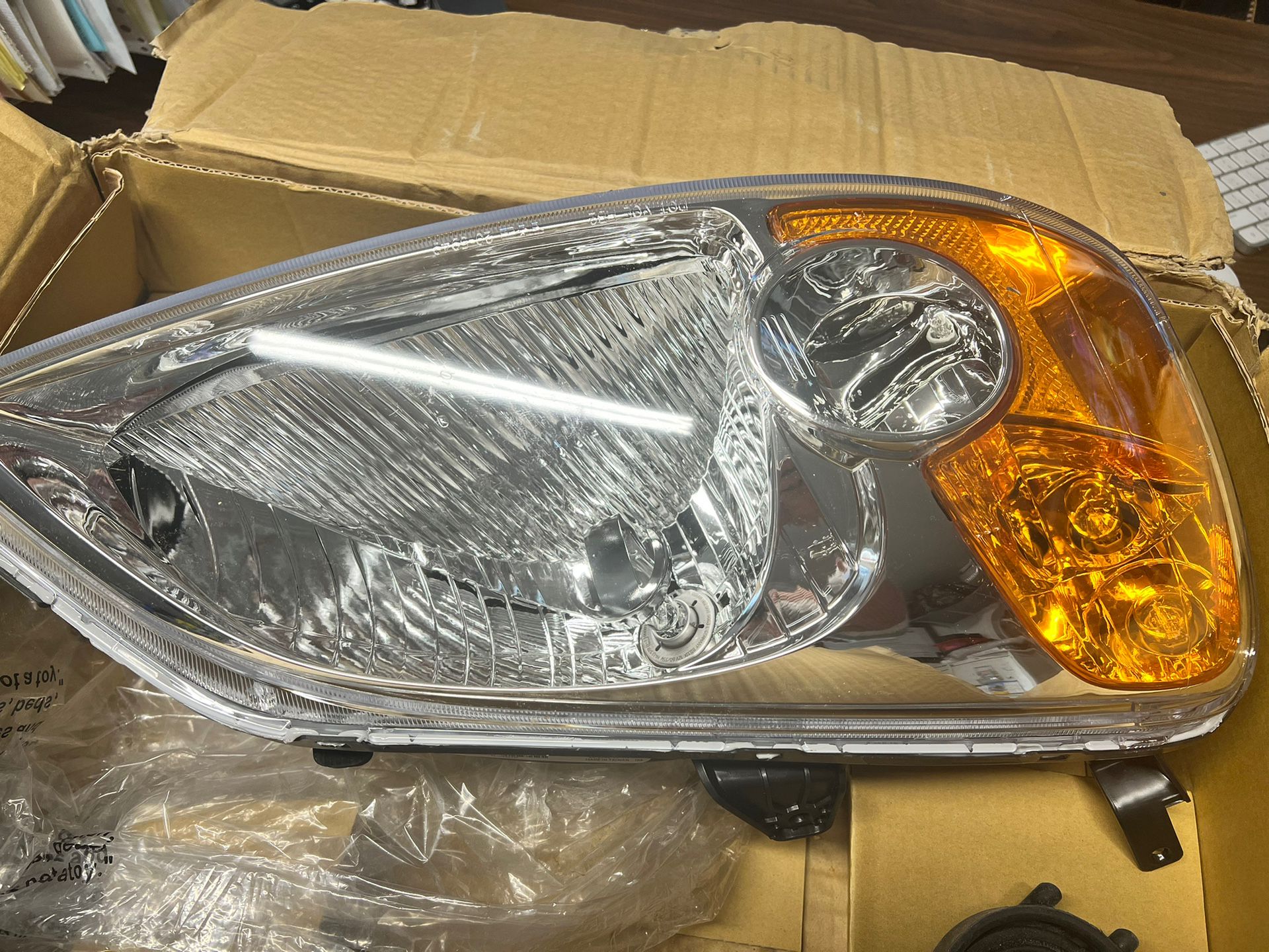 01-03 Honda Civic Head Lamp Right